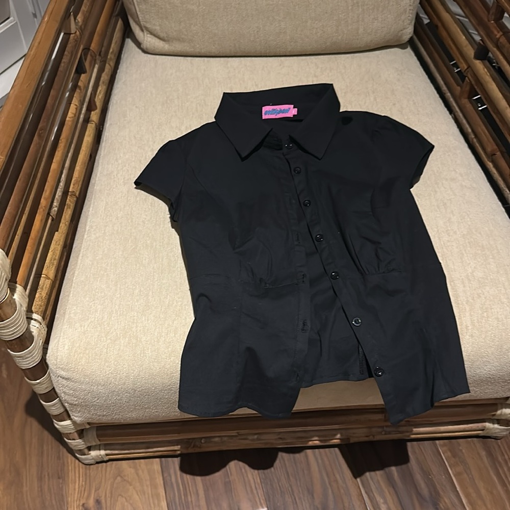 BNWOT Classic Black Collared Shirt - Picture 3 of 4